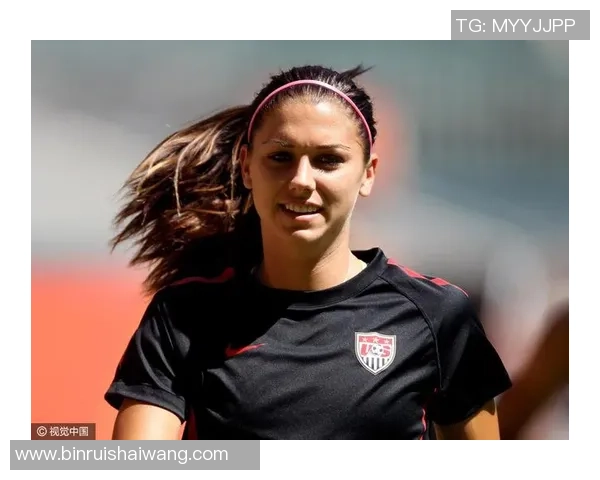 足球摩根：探索足球世界的魅力与激情，揭示运动背后的故事与梦想